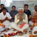 Haryana chief minister Manohar Lal Khattar offering prayers at Mansa Devi temple in Panchkula