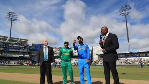 Pakistan won the toss and asked India to bat earlier in the bat