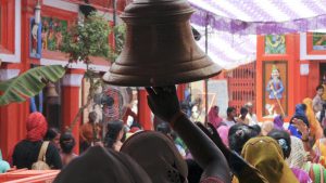 Inside the temples, fragrance of agarbattis and the serene air that accompanies religious festivities instilled a positive feeling among the devout