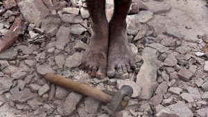 Miners continue to risk silicosis despite regulations and penalties drawn out for its prevention. While the responsibility of compensating diagnosed miners falls on mine operators, media reports highlight that relief is provided by the state government on the orders of the State Human Rights Commission stemming from infringements on the miners’ right to life.