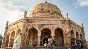 Situated between the Qutub Minar and the Mehrauli Bus Terminal is a 16th century structure, one of few standing today from the reign of Akbar. The tomb of Adham Khan is a mausoleum to Akbar’s foster brother, executed by the emperor on charges of murder and betrayal. Ensuing centuries have woven lore around this monument, now simply known to most visitors as Bhool Bhulaiya.