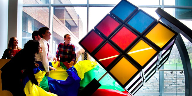 Largest free standing Rubik's Cube