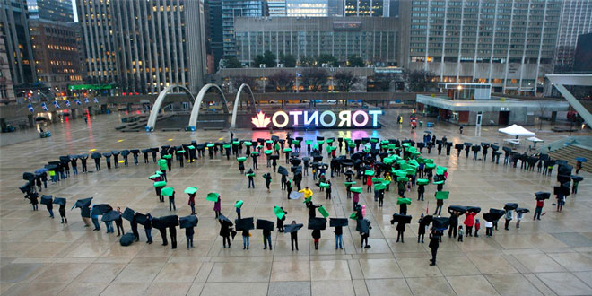 Largest human image of an eye