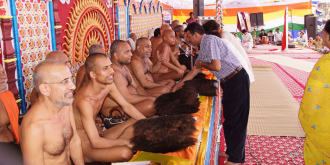 Mahavir Jayanti Celebration: Jain Culture & Traditions