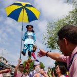 Real buns are no longer used to create the bun tower.