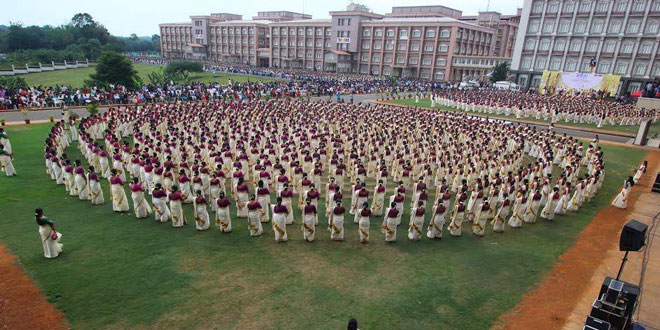 Largest 'Thiruvathirakkali' dance