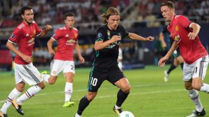 The game started off evenly, with both sides being patient and waiting for the opportunity to score.