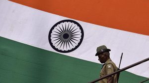 With India’s 71st Independence day already knocking on the door, preparations are underway across the country with much pomp and gusto.The full-dress rehearsal is carried out two days ahead of the Independence day with mock drills, parades and flag hoisting.On 15th August 1947, Pandit Jawaharlal Nehru, the first PM of India delivered his famous speech ‘tryst with destiny’ raising the National Flag above the Lahori Gate of Red Fort. Since then, this tradition has been followed by every successive Prime Minister.