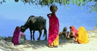 इस नदी की धार में ठंडी हवा आती तो है: दुष्यंत कुमार