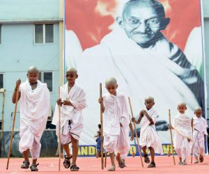 Chennai: Students of a private school dress as Mahatma Gandhi ahead of his birth anniversary, in Chennai, Monday Oct 1,2018.