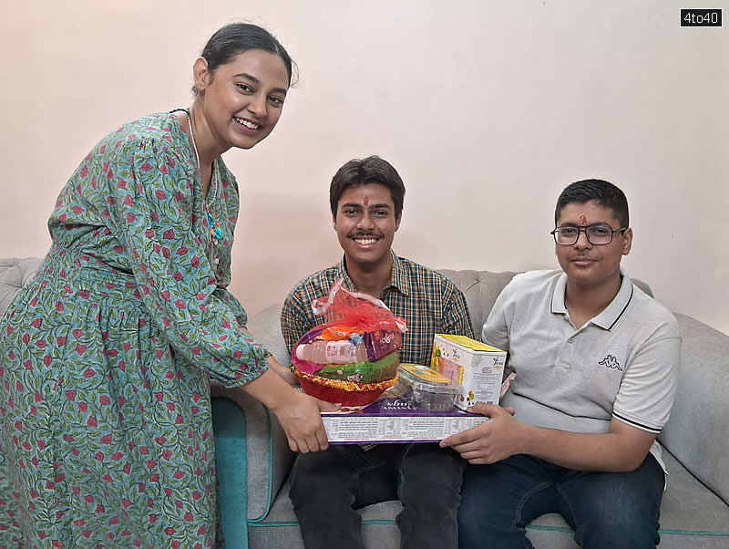 Sister Gurjot Kaur bought gift of love for her brothers on Rakshabandhan Festival