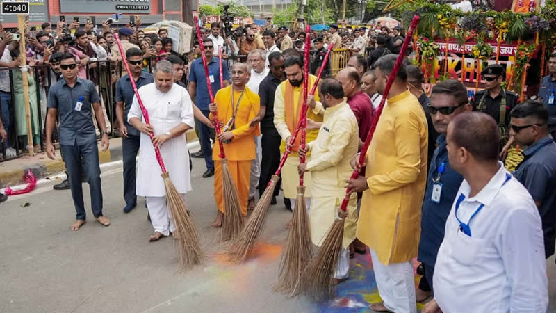 Bihar Chief Minister Samrat Choudhary along with state Deputy CM Vijay Kumar Choudhary