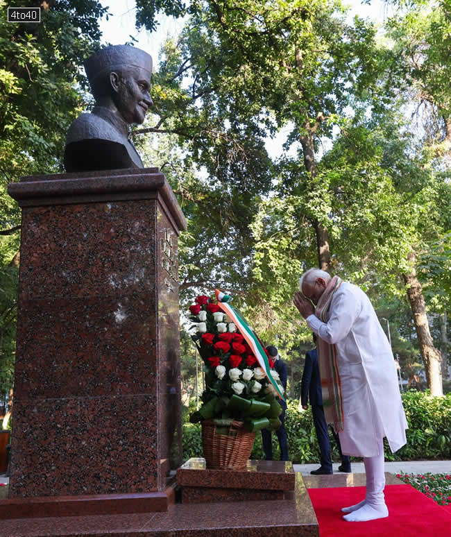 Paid homage to former Prime Minister Lal Bahadur Shastri Ji in Tashkent